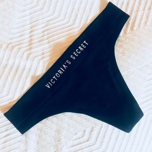 Victoria’s Secret Sporty Thong